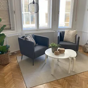 Center W18 , Budapest Hongrie
