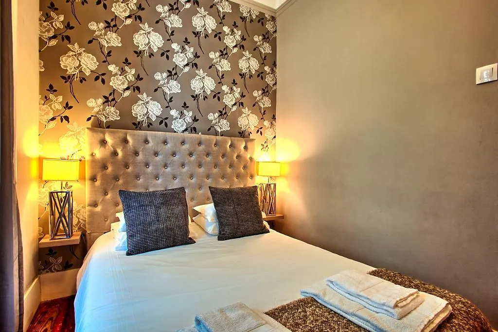 Home4U Lissabon Appartement